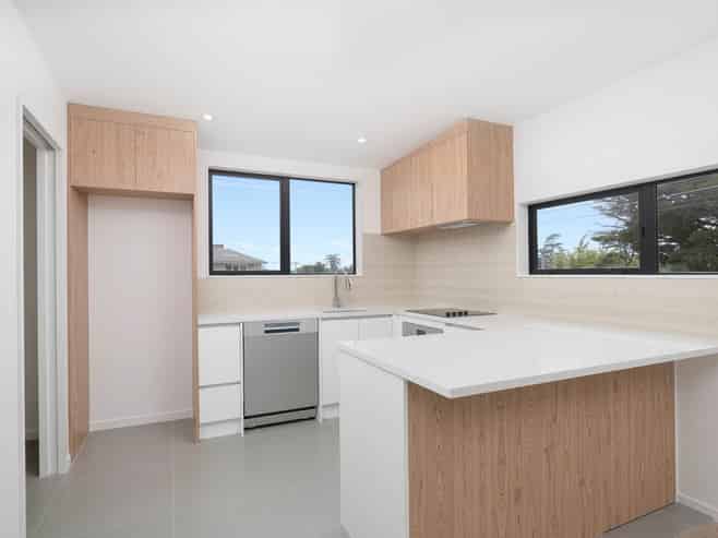 3/3/36 Longburn Road, Henderson