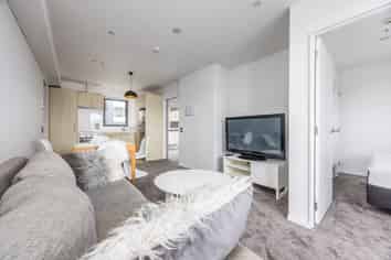 516/5 Howe Street, Auckland Central