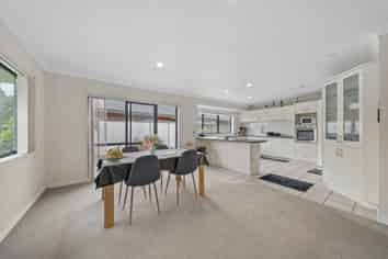 32 Longford Park Drive, Takanini