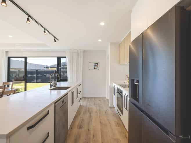 63 Blunden Road, Lincoln