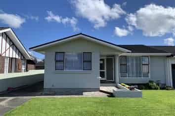 57 Rugby Street, Levin