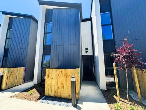 3/79 Edmonton Road, Henderson