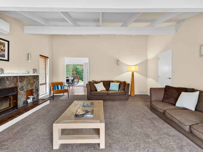 9 Durham Drive, Havelock North