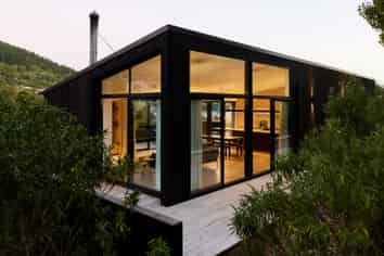 5 Harkess Lane, LYTTELTON