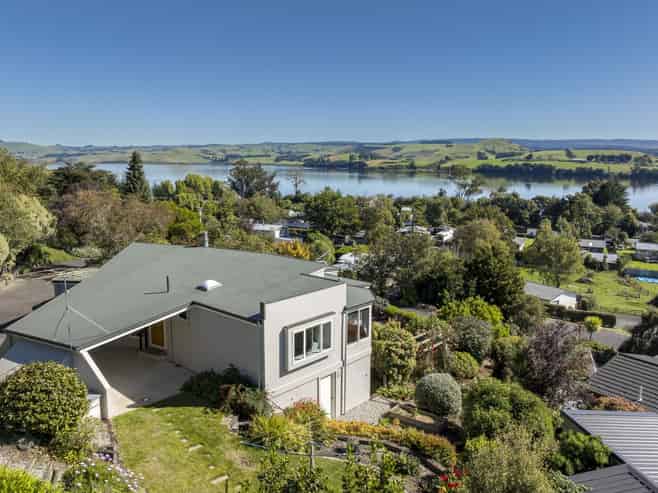 19 Sandown Street, Waihola