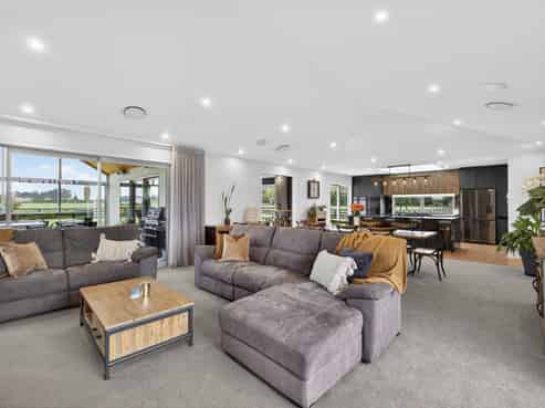 739 Robinsons Road, Rolleston