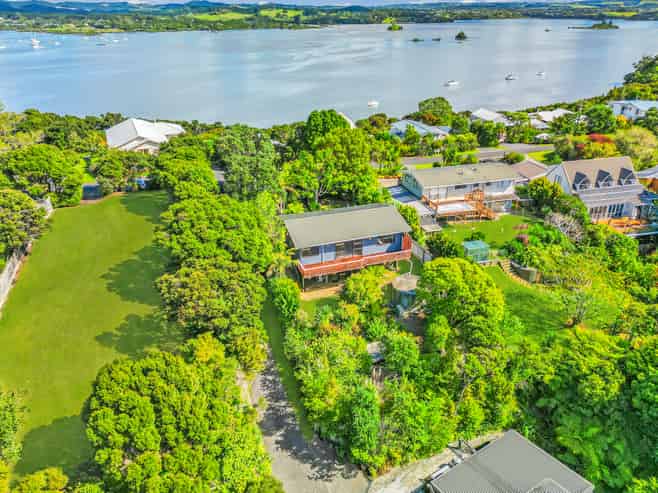 91 Doves Bay Road, Kerikeri