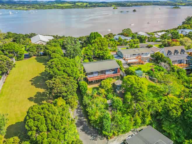 91 Doves Bay Road, Kerikeri