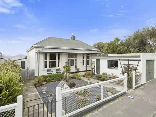 27 Harrington Street, Port Chalmers