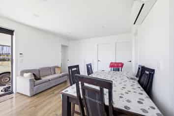 6 Banks Street, Marfell