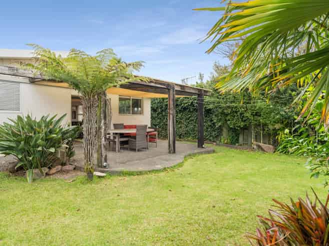 104 Beverley Terrace, Whangamata