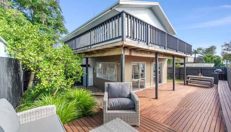 2/3 Clarks Beach Road, Clarks Beach