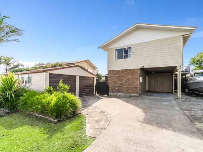 2/3 Clarks Beach Road, Clarks Beach