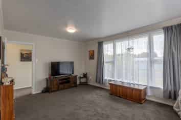 7 Te Iwiheke Place, TURANGI