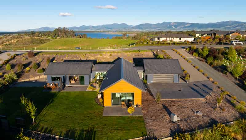 73 Galeo Road, Redwood Valley