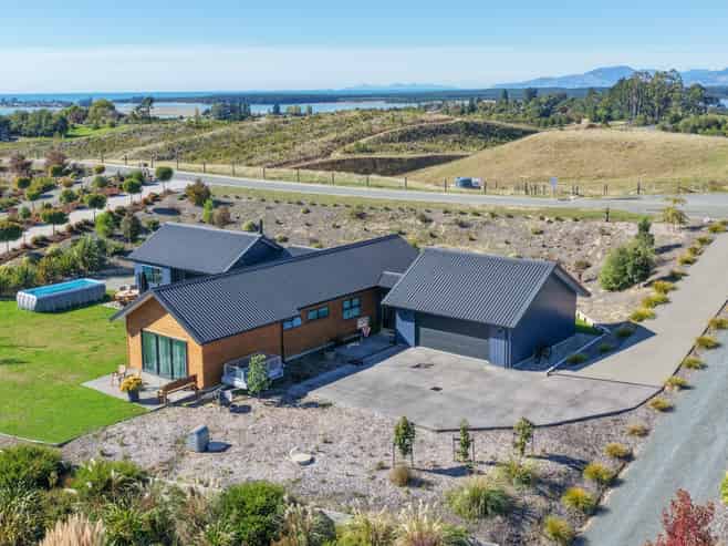 73 Galeo Road, Redwood Valley