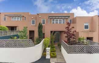 64 Drivers Road, Maori Hill