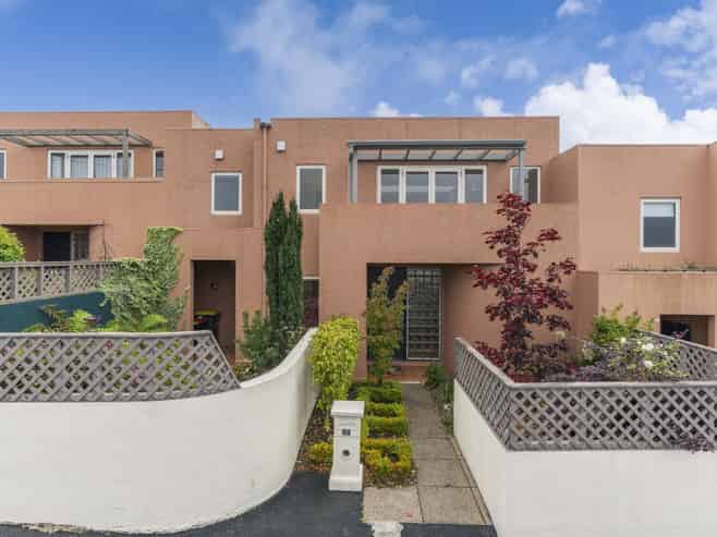 64 Drivers Road, Maori Hill