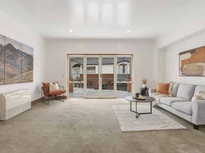 64 Drivers Road, Maori Hill