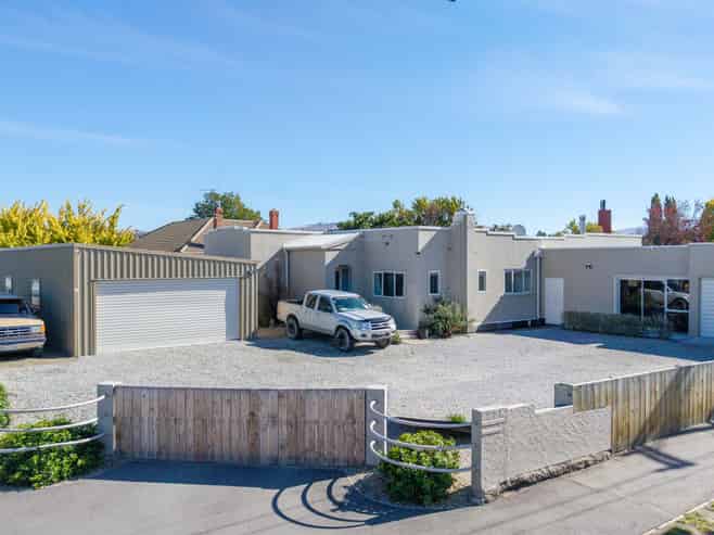 51 Royal Terrace, ALEXANDRA