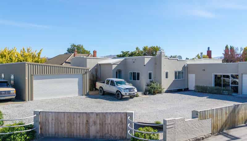 51 Royal Terrace, ALEXANDRA