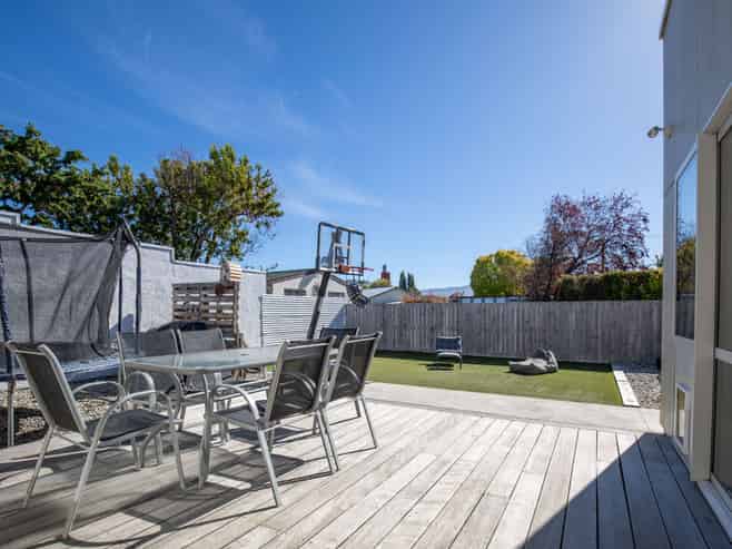 51 Royal Terrace, ALEXANDRA