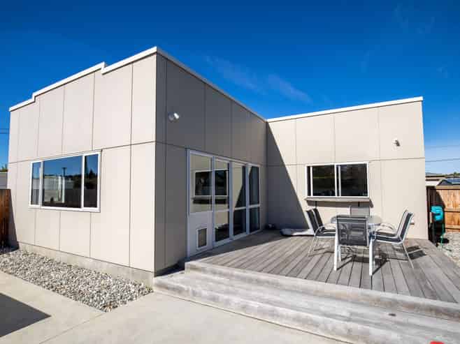 51 Royal Terrace, ALEXANDRA