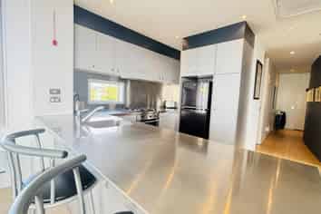 606/86 The Strand, Parnell