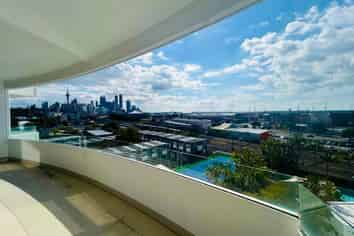 606/86 The Strand, Parnell