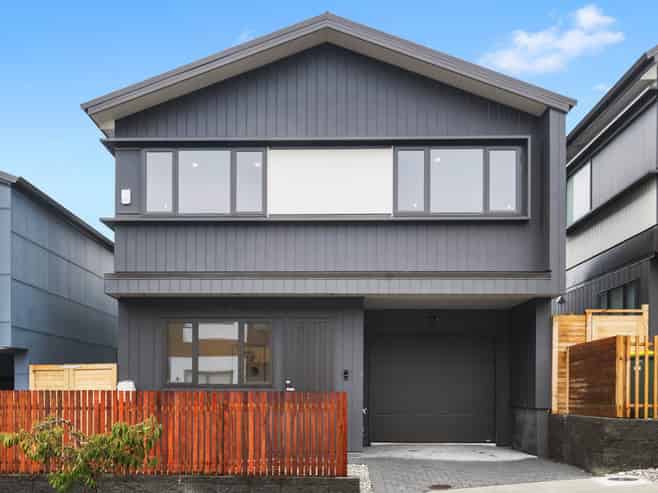 10 Pumau Place, Flat Bush