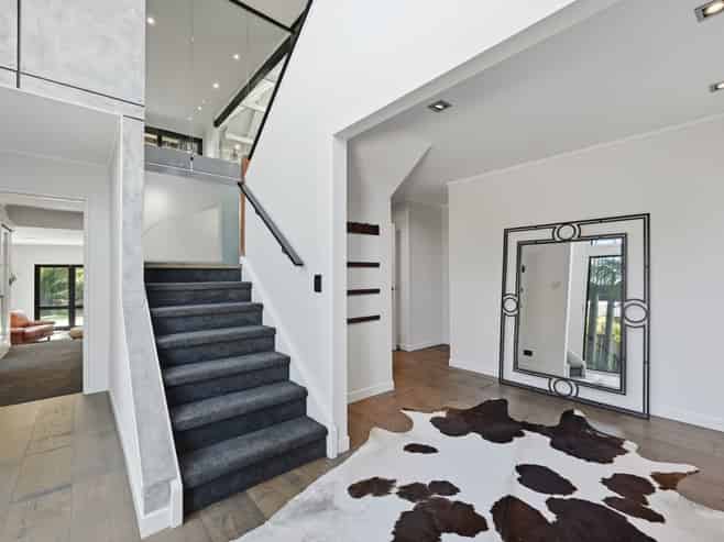 14 Taharepa Road, Hilltop