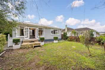 1000A Taita Drive, Taita