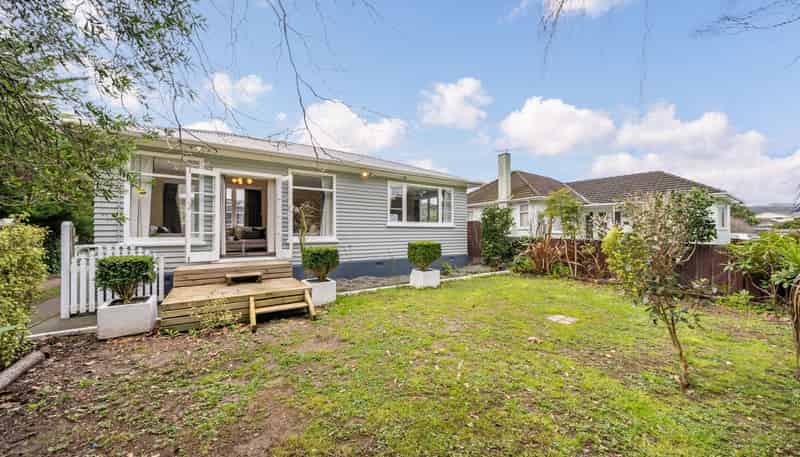 1000A Taita Drive, Taita