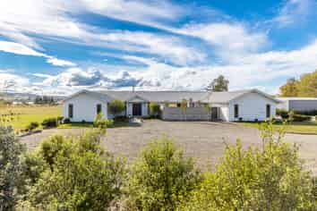 482 Porangahau Road, Waipukurau and Surrounds