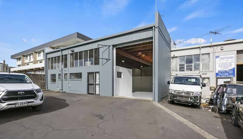 J/14 Ryan Place, Manukau