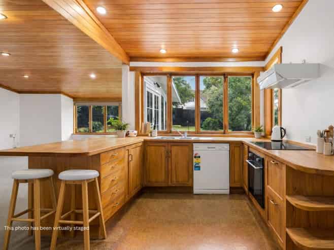 65 Kitenui Avenue, Mount Albert