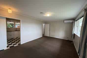 2/18A Foch Avenue, Mount Roskill