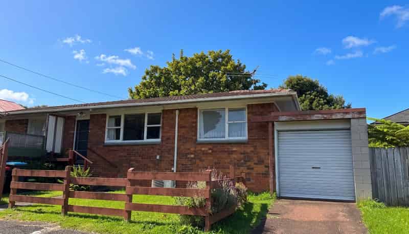 2/18A Foch Avenue, Mount Roskill