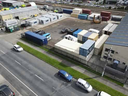 Secure Yard with Exceptional Frontage