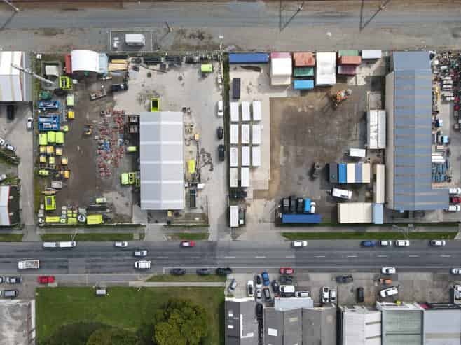Secure Yard with Exceptional Frontage