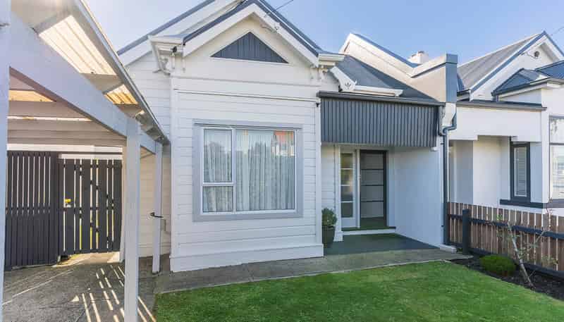 37 Prince Albert Road, Saint Kilda