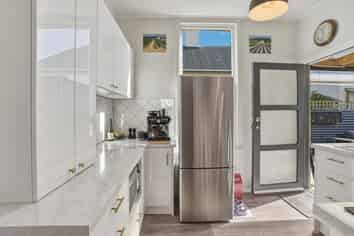 37 Prince Albert Road, Saint Kilda