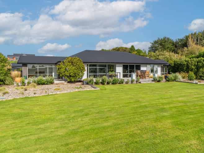 30 Kakariki Way, Otatara