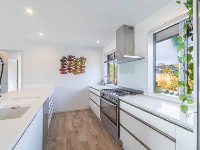 30 Kakariki Way, Otatara