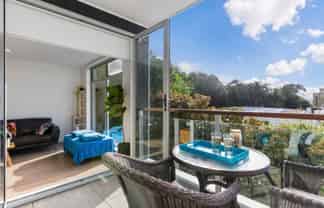 206/206/19 Bute Road, Browns Bay