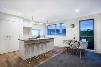 2/10A Rewa Terrace, Tawa
