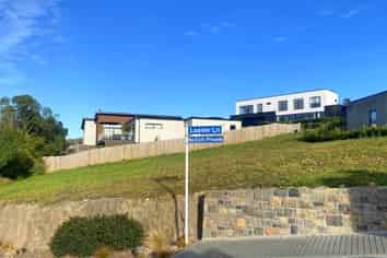 3 Loader Lane, Clifton