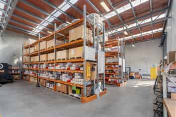 Modern trade industrial in Sydenham 