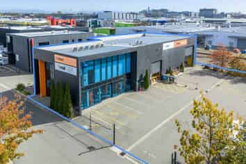 Modern trade industrial in Sydenham 