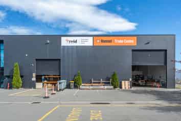 Modern trade industrial in Sydenham 